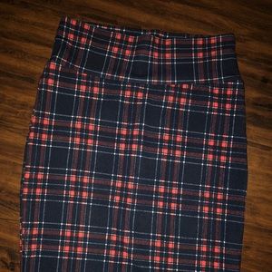 Lularoe Cassie Skirt Navy Blue/Red Plaid